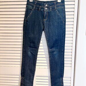 TEX by Max Azria Womens dark wash Blue Jeans size 2